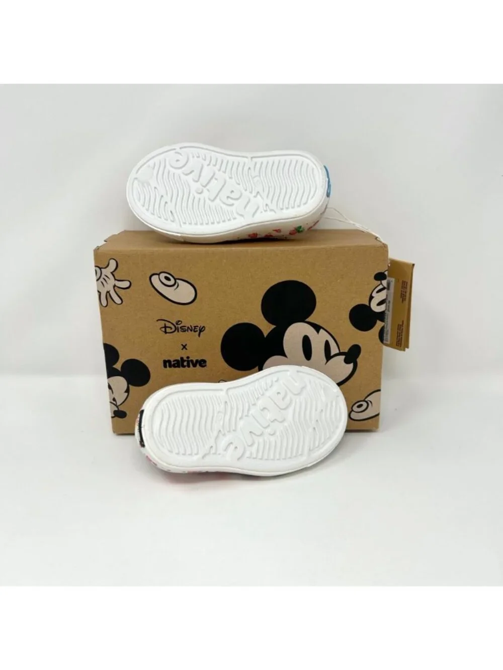 Native Shoes Jefferson Disney Minnie Paint Drops Toddler C5 Slip On Kids Shoes